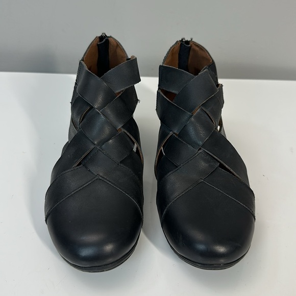 Cobb Hill Laurel Black Woven Pump Heels Size 6.5 - Picture 5 of 14